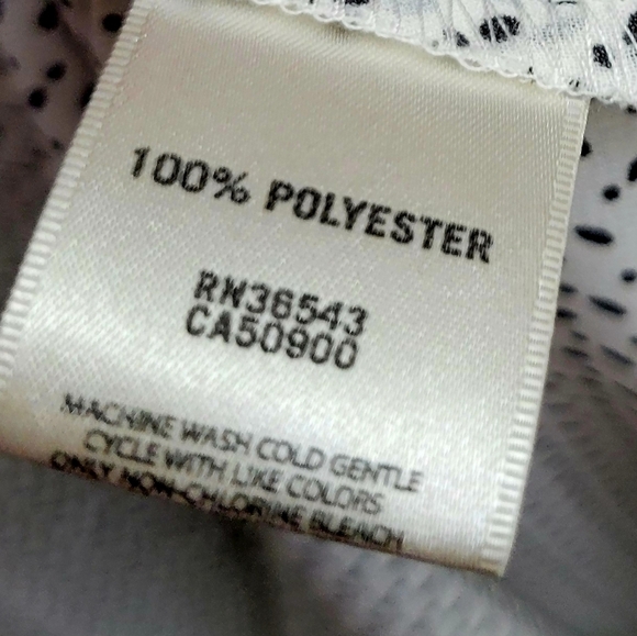 Van Heusen Women’s Cream & Black Patterned Blouse | Classic Workwear Top - Picture 6 of 6